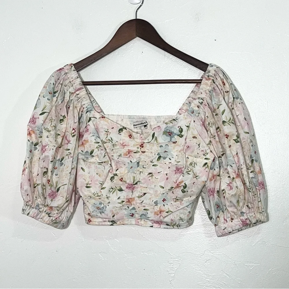 Abercrombie & Fitch Pastel Floral Puff Sleeve Crop Top NWT